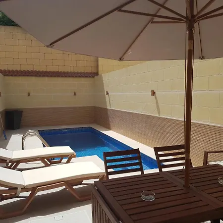 Bed & Breakfast Ic Cens Ta' Kola *