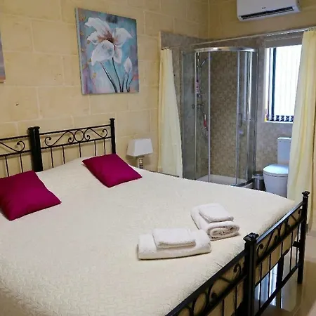 Ic Cens Ta' Kola Zebbug (Gozo)